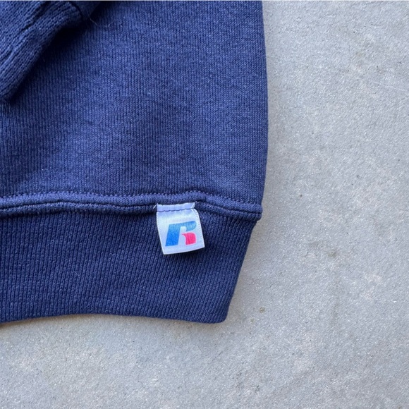 Vintage Russell Athletic Navy Crewneck - Picture 2 of 4
